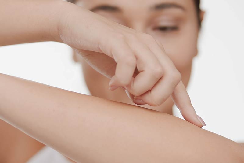 how to tighten loose skin on arms