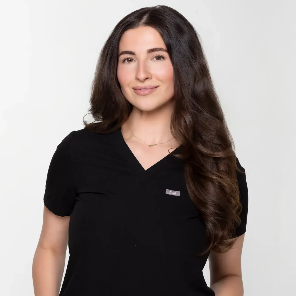 Lindsay Roberts, aesthetician at Vibrant Skin Bar