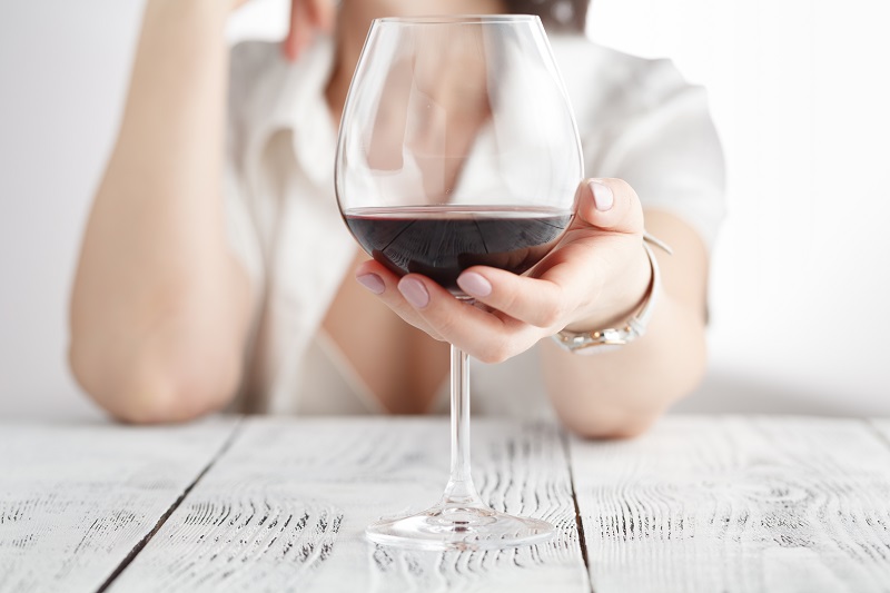 How long should I wait to drink alcohol after exercise?