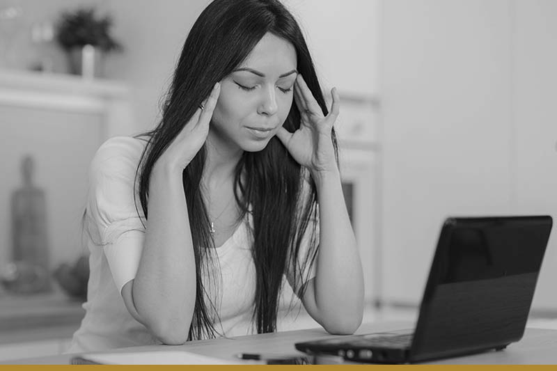 Headaches as a symptom of low estrogen